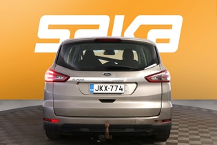 Ford S-MAX vaihtoauto