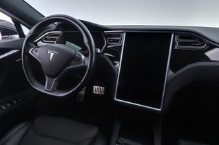 Tesla Model S vaihtoauto