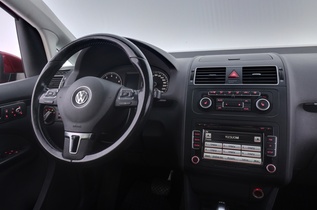 Volkswagen Touran vaihtoauto