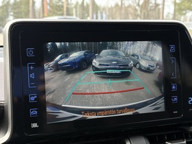 Toyota C-HR vaihtoauto