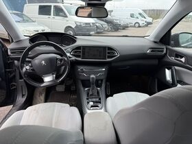 Peugeot 308 vaihtoauto