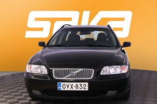 Volvo V70 vaihtoauto