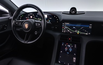 Porsche Taycan vaihtoauto