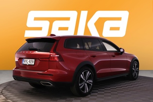 Volvo V60 Cross Country vaihtoauto