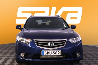 Honda Accord vaihtoauto