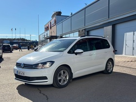 Volkswagen Touran vaihtoauto
