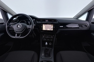 Volkswagen Touran vaihtoauto