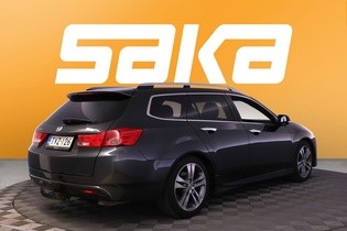 Honda Accord vaihtoauto