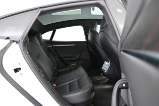 Tesla Model S vaihtoauto