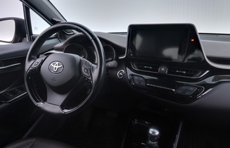 Toyota C-HR vaihtoauto