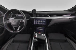 Audi Q8 e-tron vaihtoauto