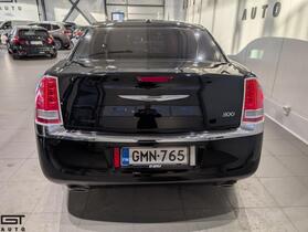 Chrysler 300C vaihtoauto