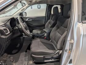 Isuzu D-Max vaihtoauto