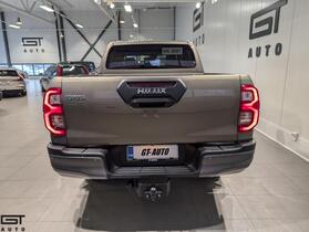 Toyota Hilux vaihtoauto