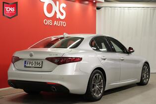 Alfa Romeo Giulia vaihtoauto