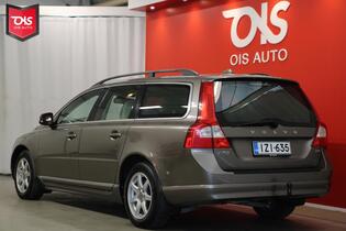 Volvo V70 vaihtoauto