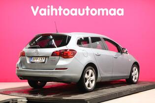 Opel Astra vaihtoauto