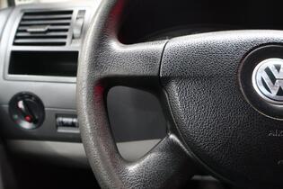 Volkswagen Caravelle vaihtoauto