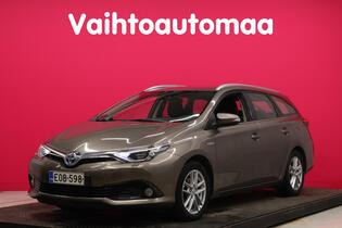 Toyota Auris vaihtoauto