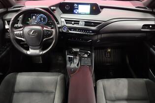 Lexus UX vaihtoauto