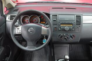 Nissan Tiida vaihtoauto