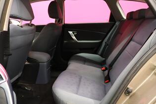 Nissan Primera vaihtoauto