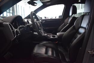 Porsche Cayenne vaihtoauto