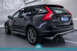 Volvo V60 Cross Country vaihtoauto