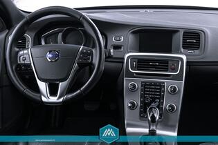 Volvo V60 Cross Country vaihtoauto