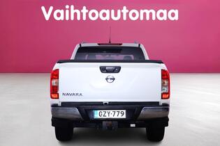 Nissan Navara vaihtoauto