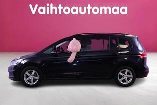 Volkswagen Touran vaihtoauto