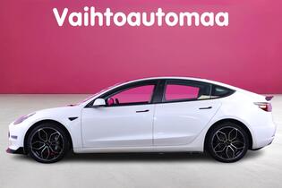 Tesla Model 3 vaihtoauto