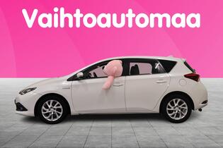 Toyota Auris vaihtoauto