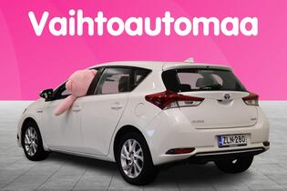 Toyota Auris vaihtoauto