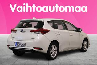 Toyota Auris vaihtoauto