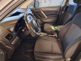 Subaru Forester vaihtoauto