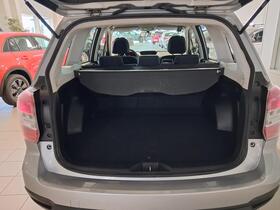 Subaru Forester vaihtoauto