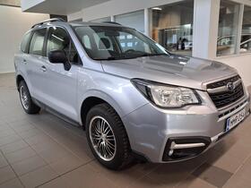 Subaru Forester vaihtoauto