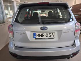 Subaru Forester vaihtoauto