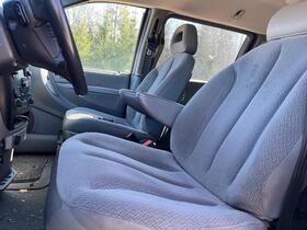 Chrysler Voyager vaihtoauto