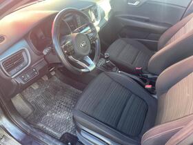 Kia Stonic vaihtoauto