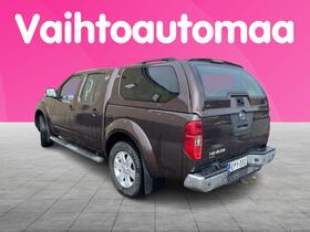 Nissan Navara vaihtoauto