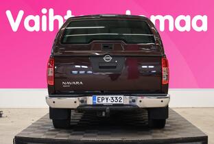 Nissan Navara vaihtoauto