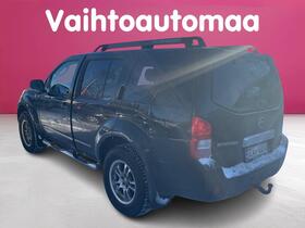 Nissan Pathfinder vaihtoauto