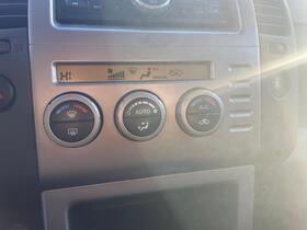 Nissan Pathfinder vaihtoauto