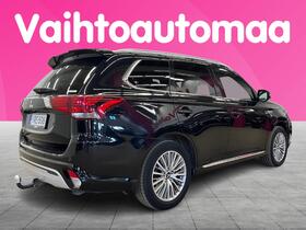 Mitsubishi Outlander PHEV vaihtoauto