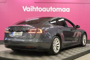 Tesla Model S vaihtoauto