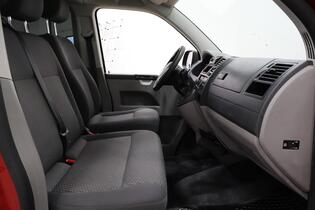 Volkswagen Caravelle vaihtoauto