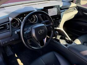 Toyota Camry vaihtoauto