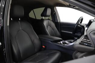 Toyota Camry vaihtoauto
